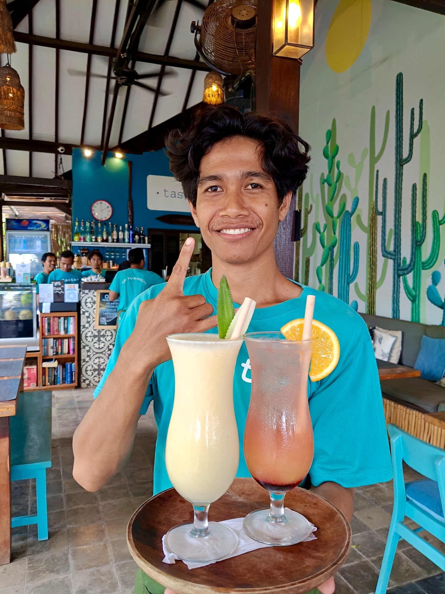 Friendly service & good vibes at Taste