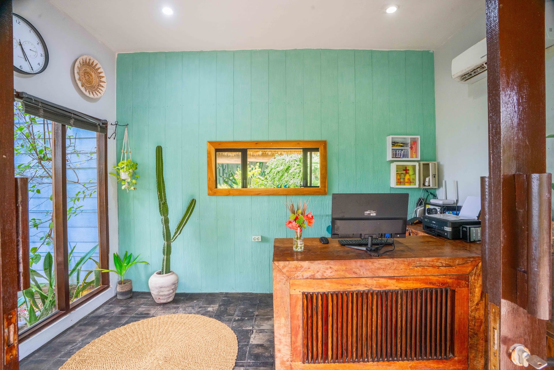 Experience the serene charm of Balé Sampan Boutique Bungalows, where…