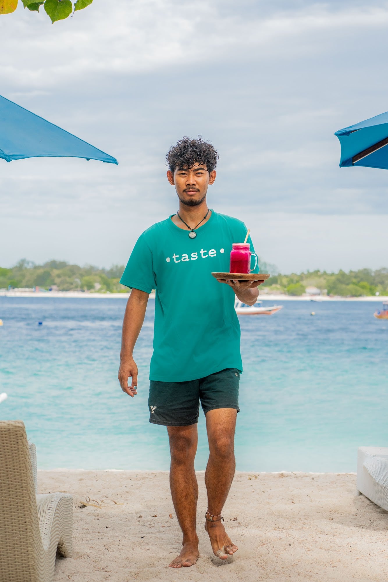Beachfront dining at Taste Café & Restaurant