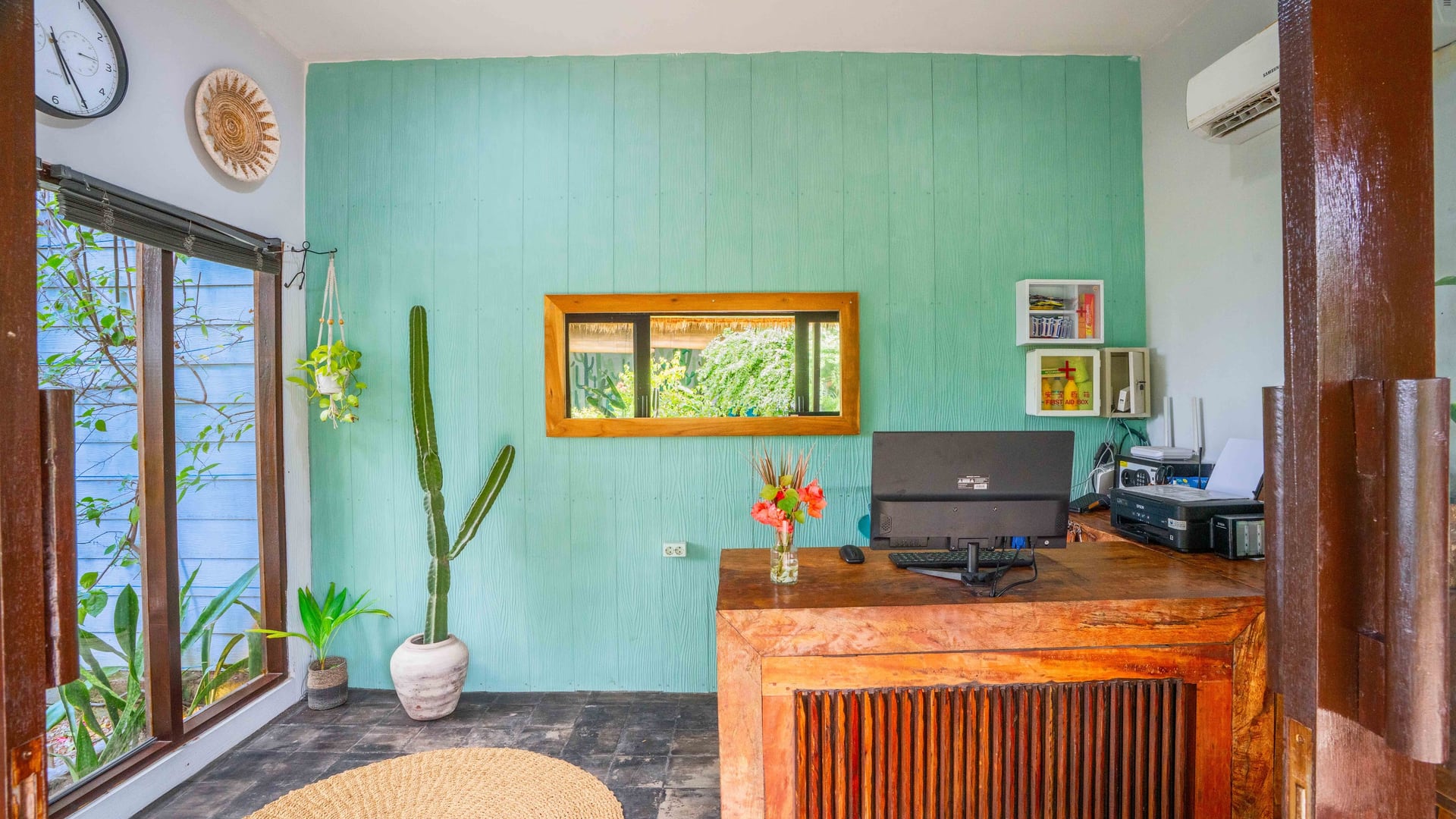 Morning light dances over our sun loungers, while palms sway gently i…