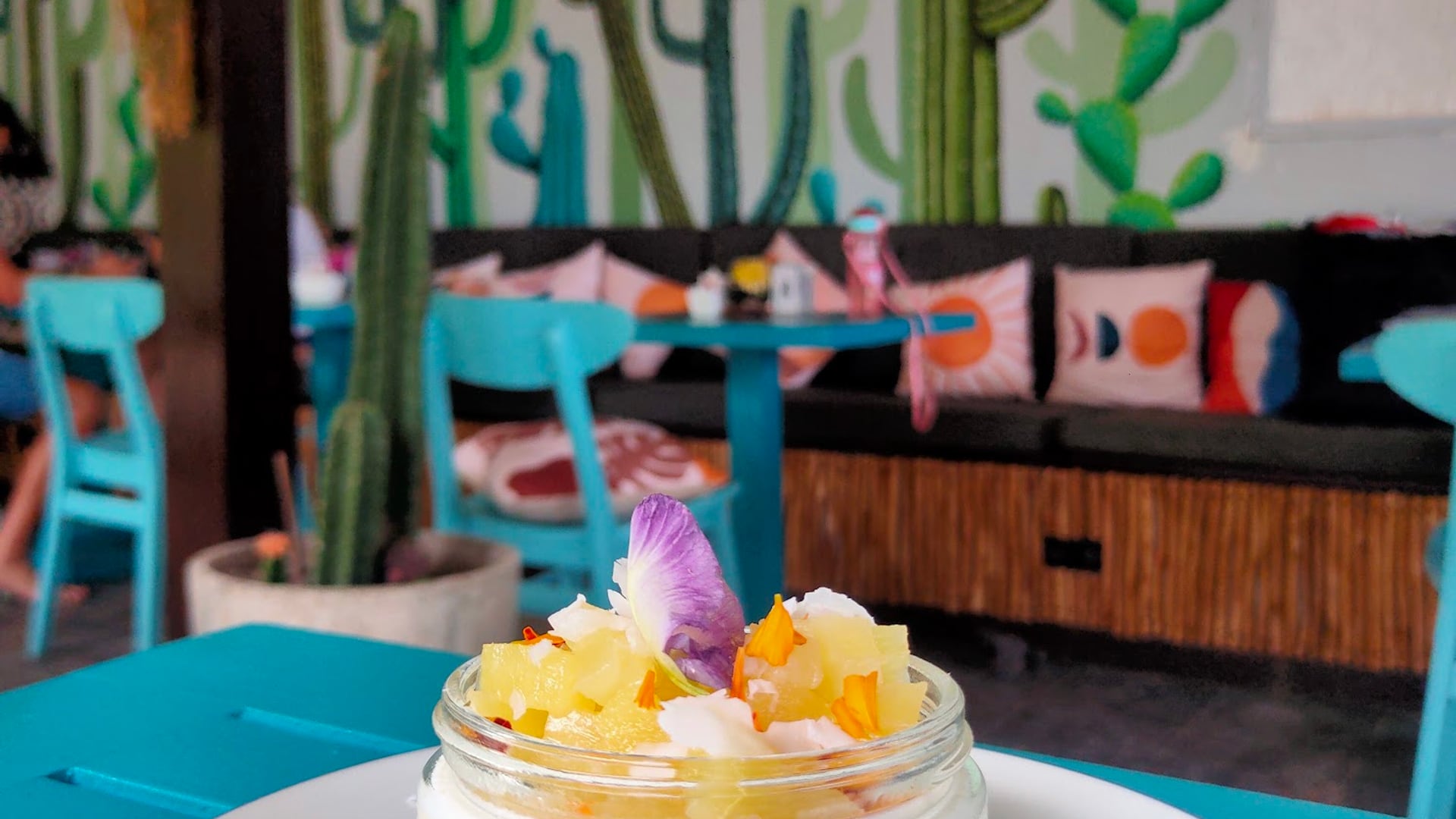 Food and drinks at Taste Cafe